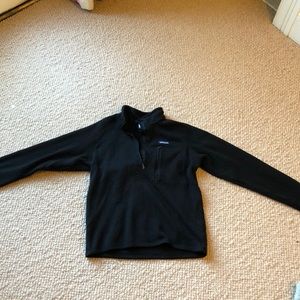 men’s small black patagonia half zip jacket