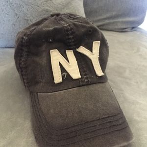 New York Hat from Buckle