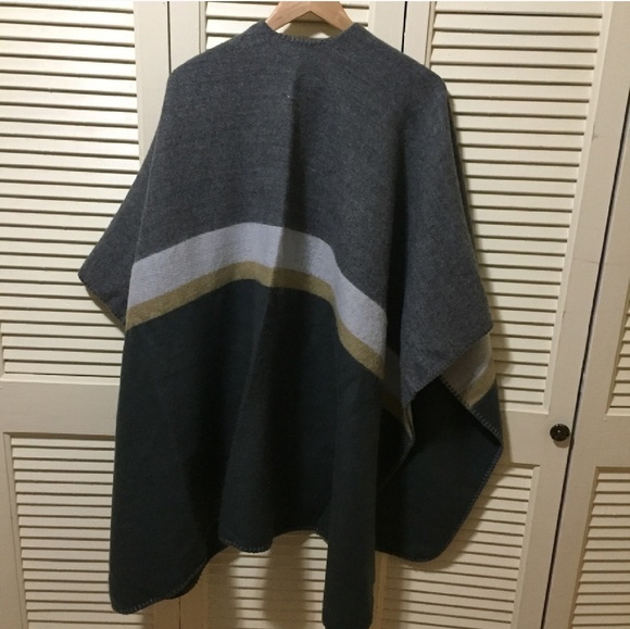 Colorblock blanket wrap - Picture 2 of 2
