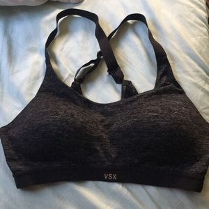 Sports bra
