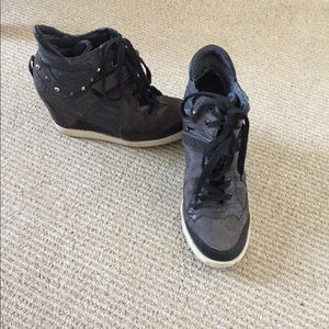 Guess Wedge Sneakers