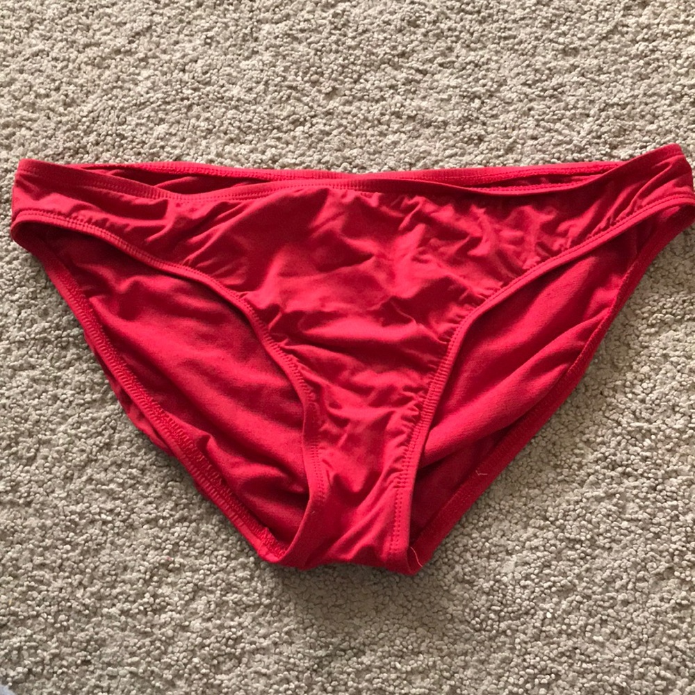 Red bikini bottom large