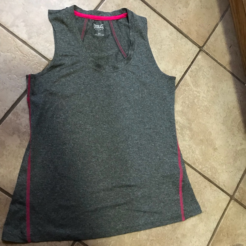 workout tank