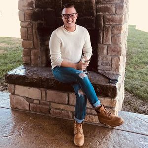 Meet your Posher, Chase