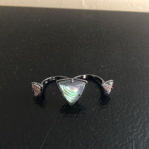 💎 Kendra Scott two finger ring 💎