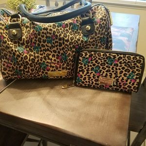 BETSEY JOHNSON HANDBAG AND WALLET