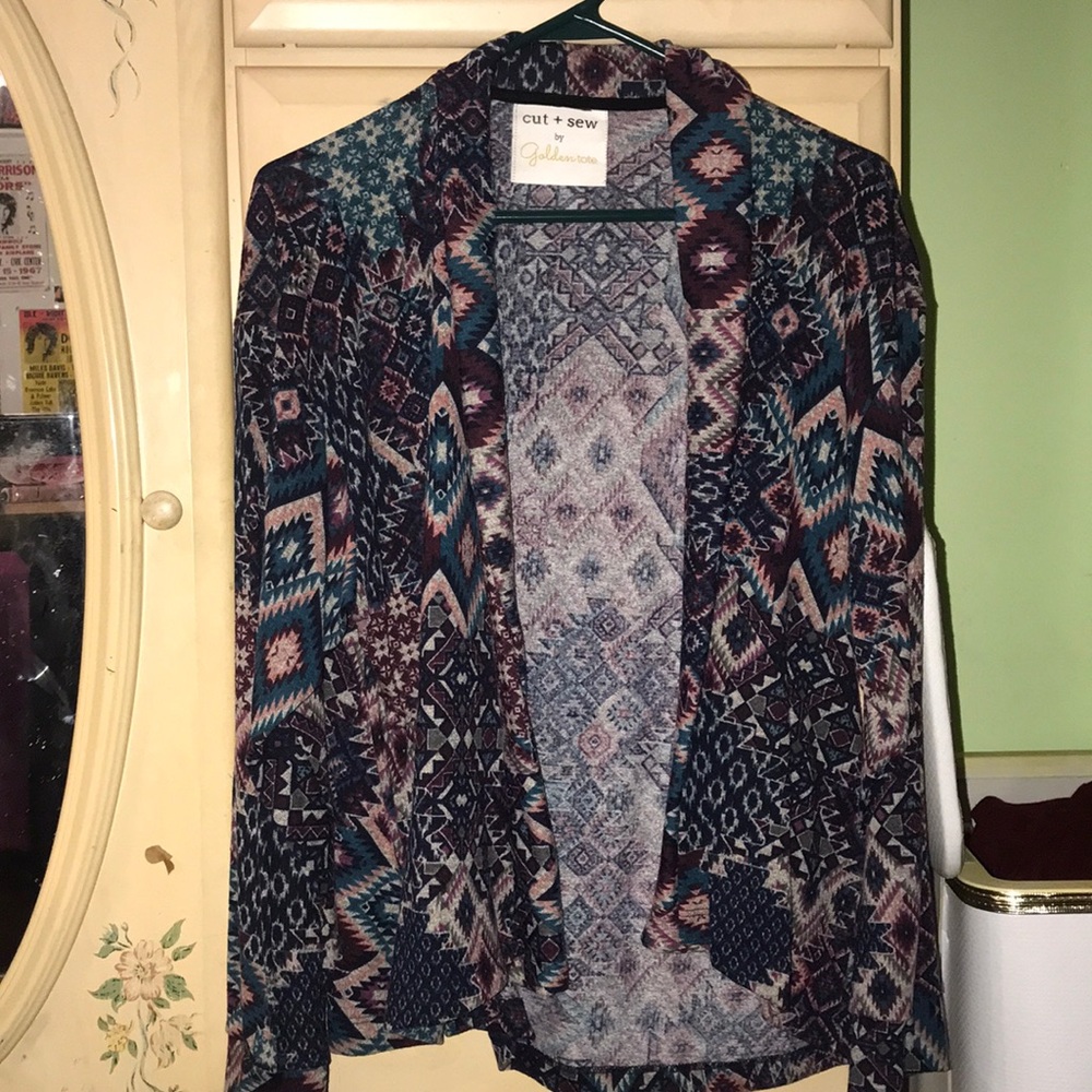 Cute Aztec print on an open sweater