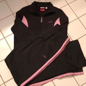 Puma Track Suit - Cute & Comfortable! LIKE NEW!