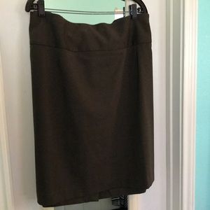 Olive Green Pencil Skirt 🍏