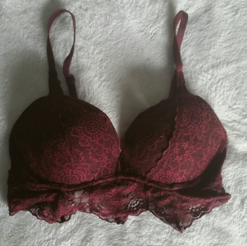 🎉Price Drop!! PINK lace bralette