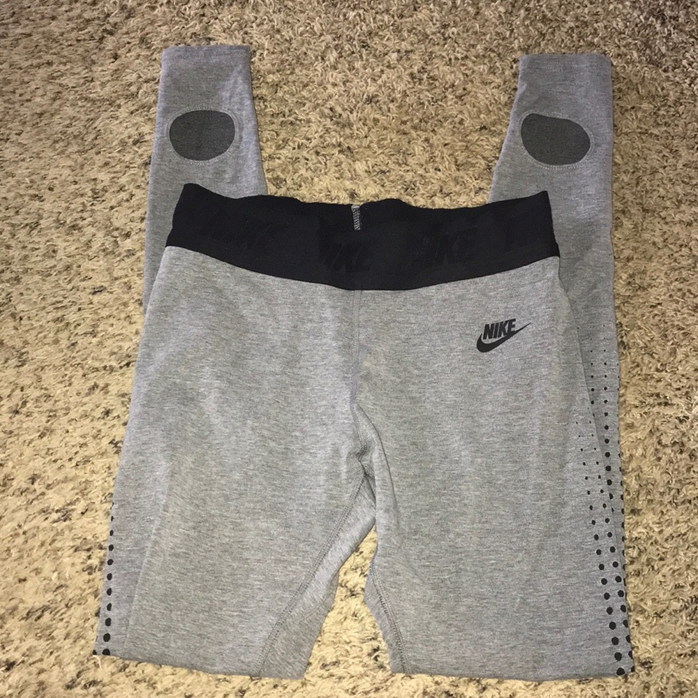 Nike leggings