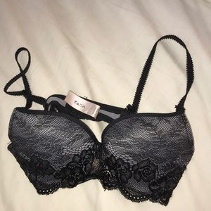 Lacy Push-up Bra
