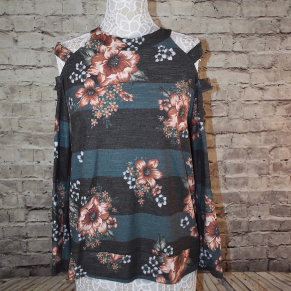 Floral Cold Shoulder turquoise and Gray Top - Picture 5 of 8