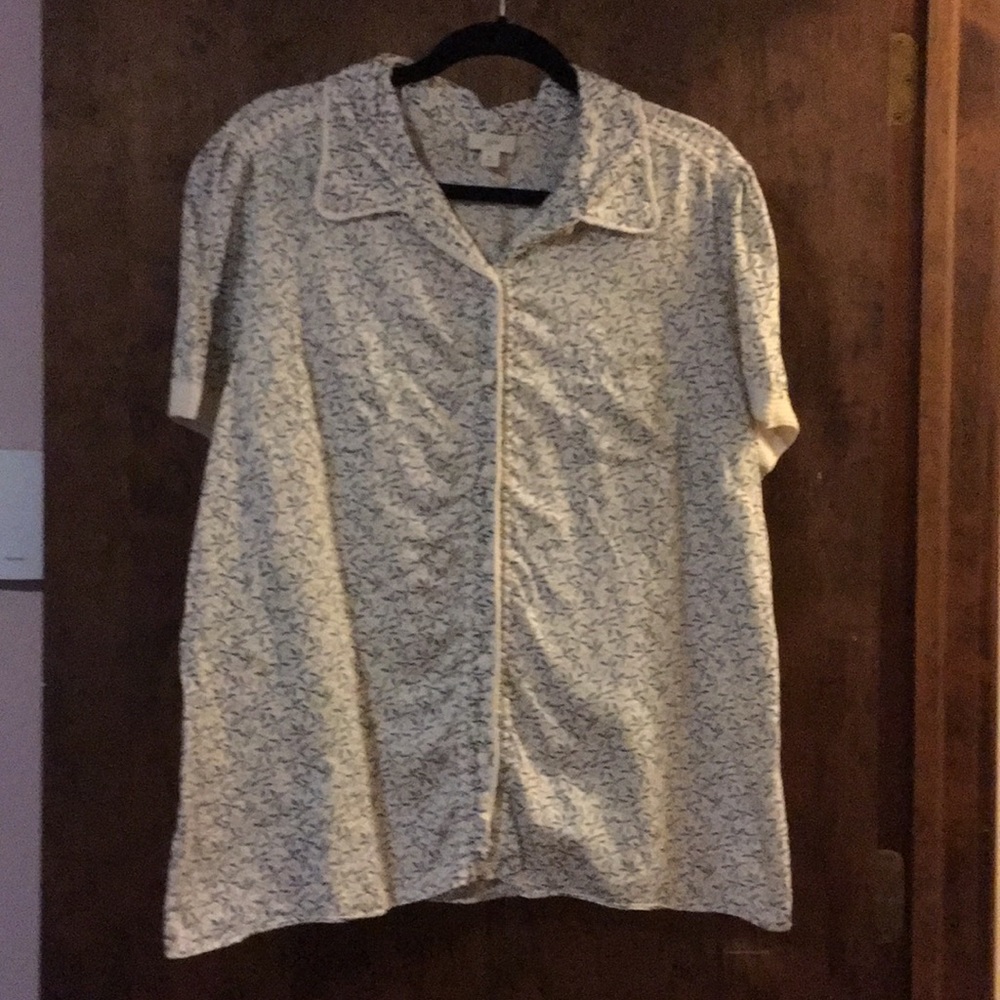 J. Jill Spring blouse with adorable trim!