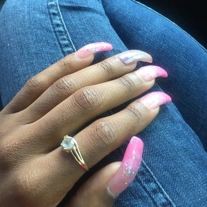 Meet your Posher, Debron