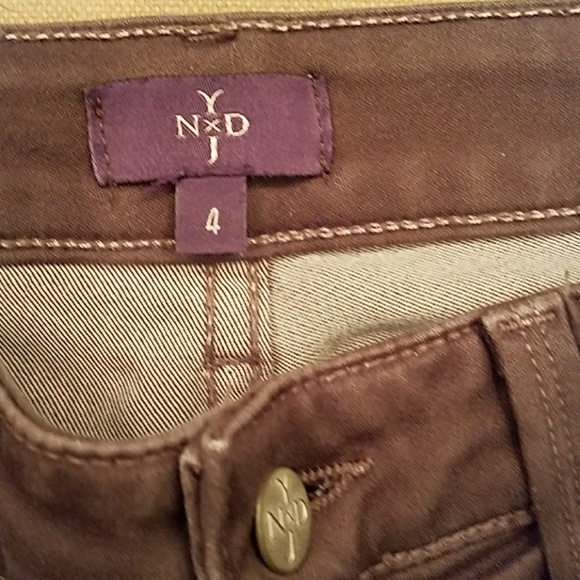 Size 4 straight leg pants - Picture 2 of 4