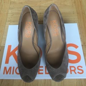 Michael Kors “Vail” Wedges