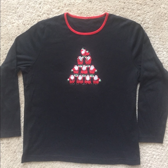 ❤️ (Not Ugly) Christmas t-shirt. - Picture 2 of 5