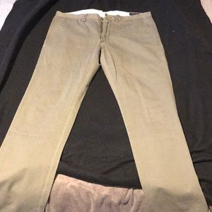 BNWOT Ralph Lauren Slim Fit Pants