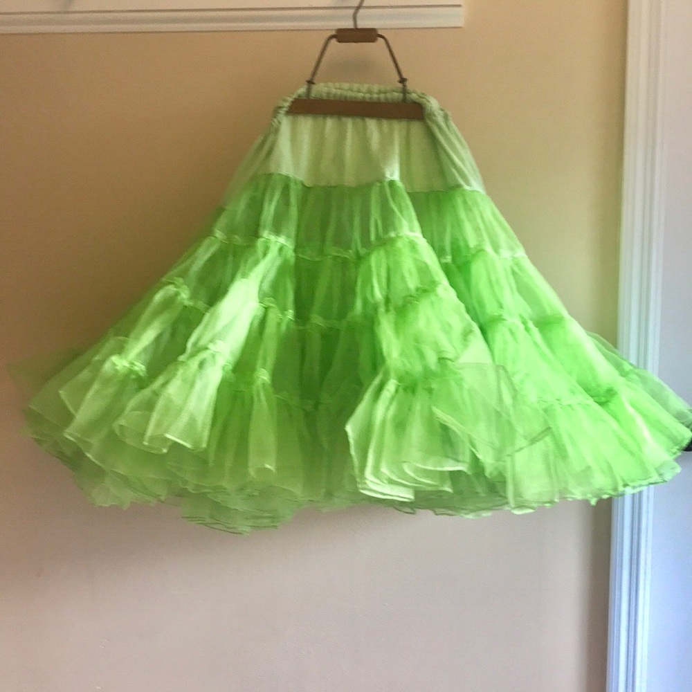 Vintage green square dancing crinoline