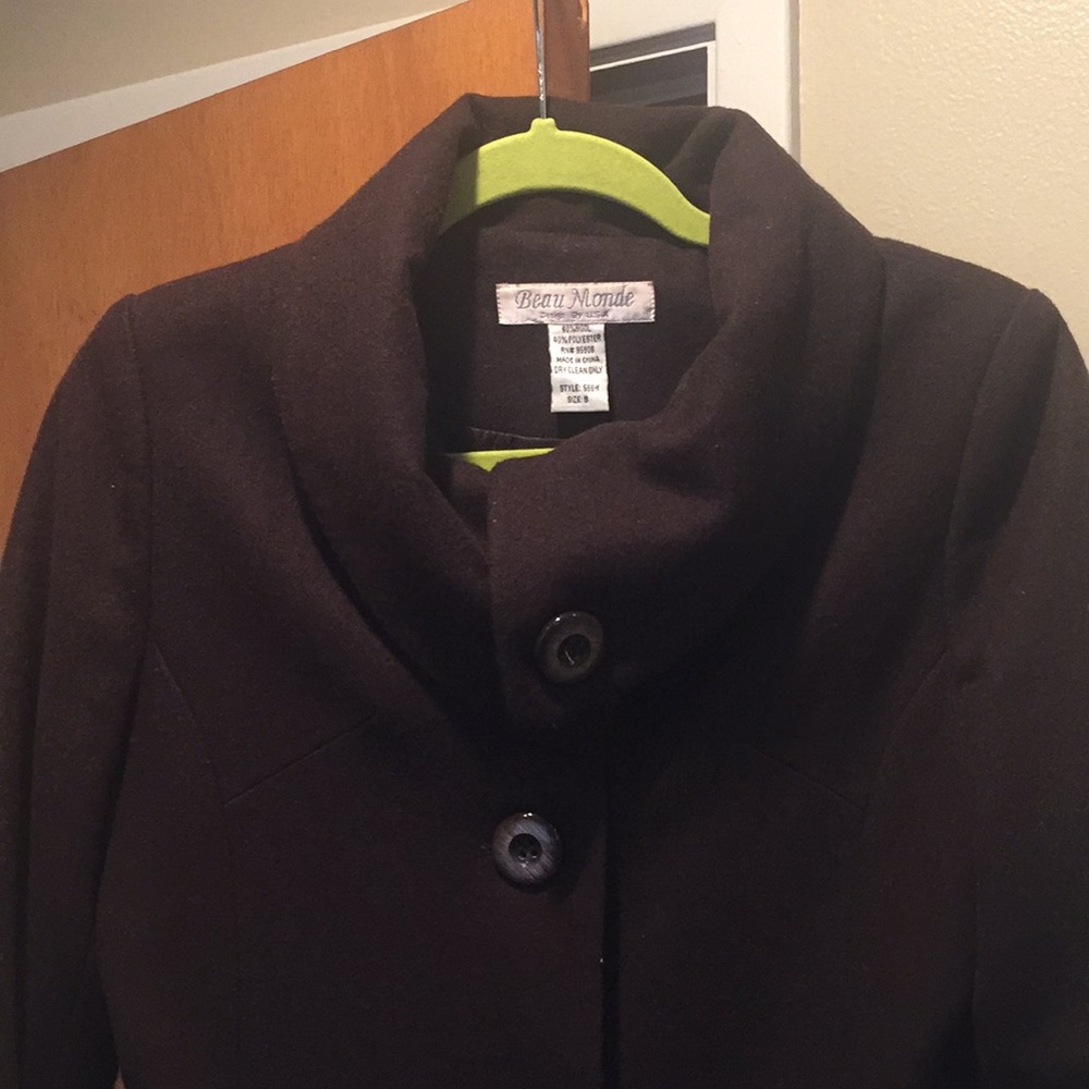 Brown Coat - Picture 3 of 4