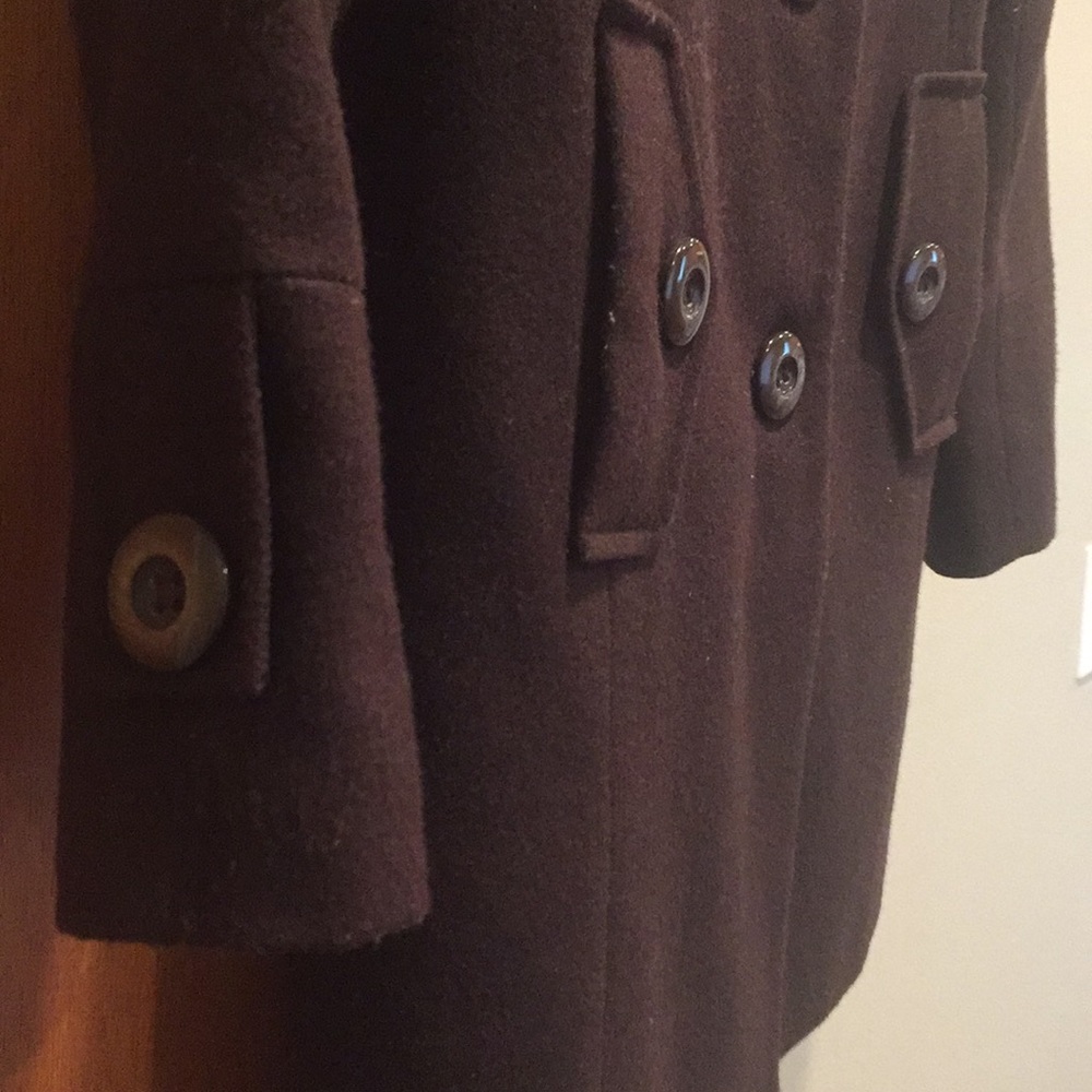 Brown Coat - Picture 4 of 4