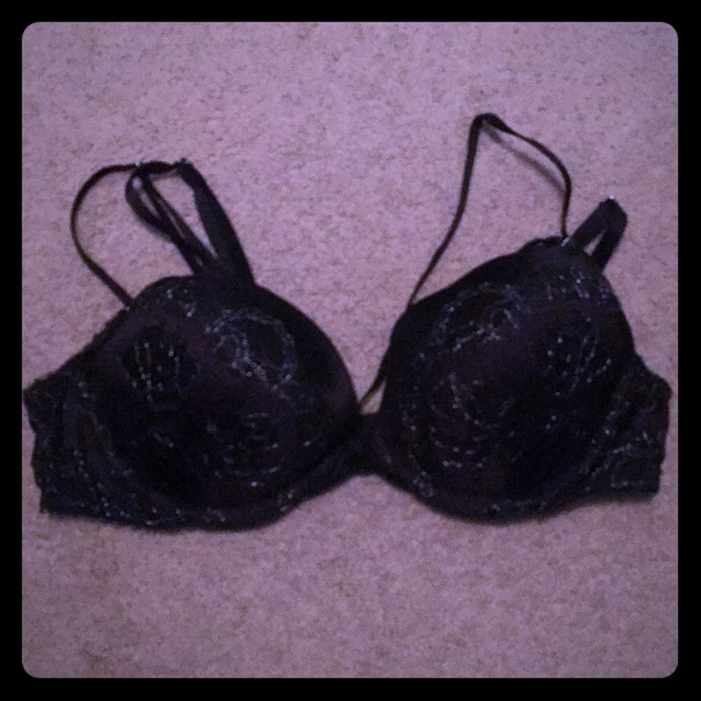 Black lace bra