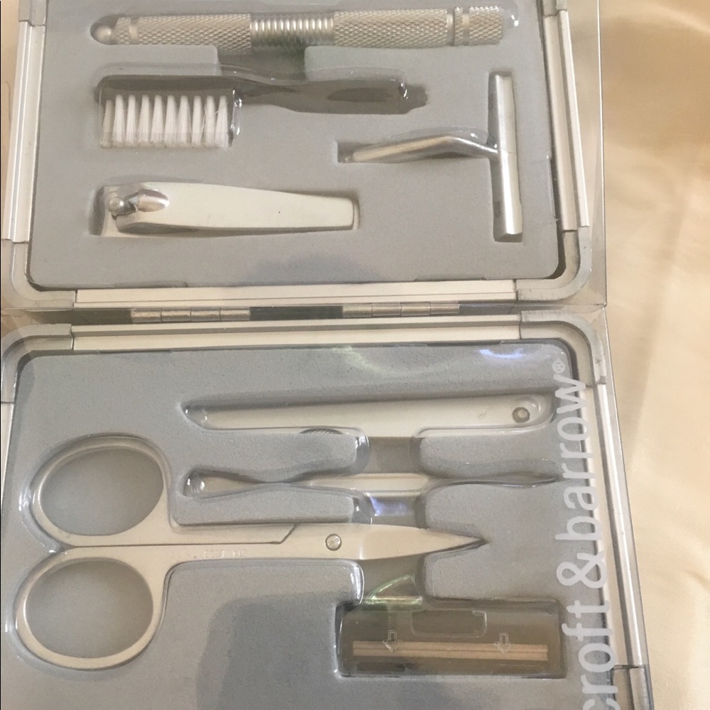 Croft And Barrow Men’s Travel Grooming Kit