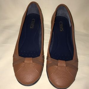 Chaps Flat shoes. Brown