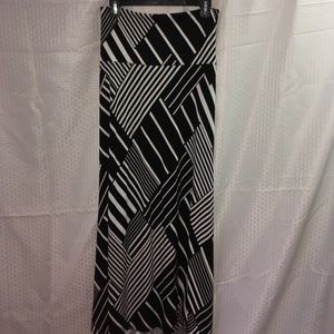 LulaRoe maxi skirt (#25)