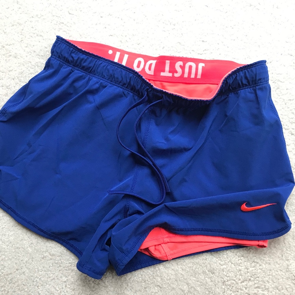 Running shorts