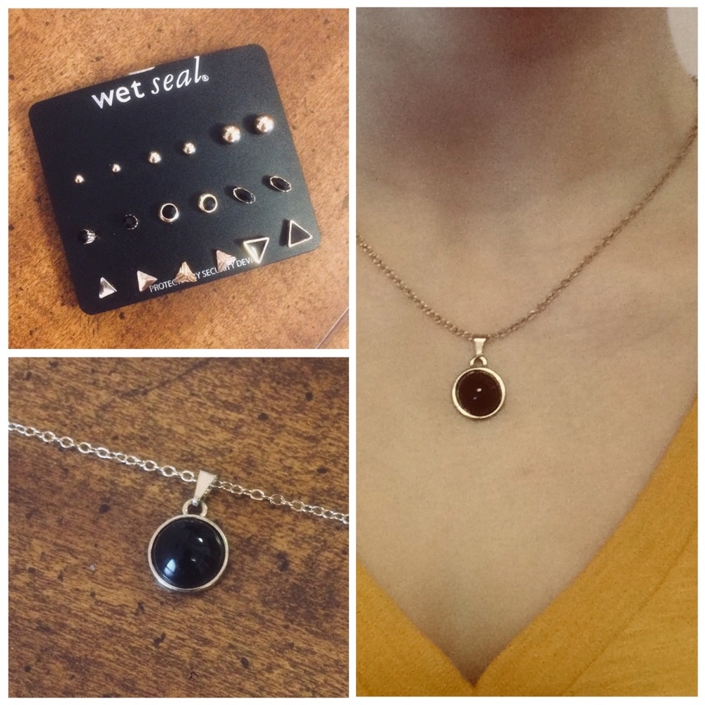 NWT Black & Gold Earrings And Necklace Bundle!!!