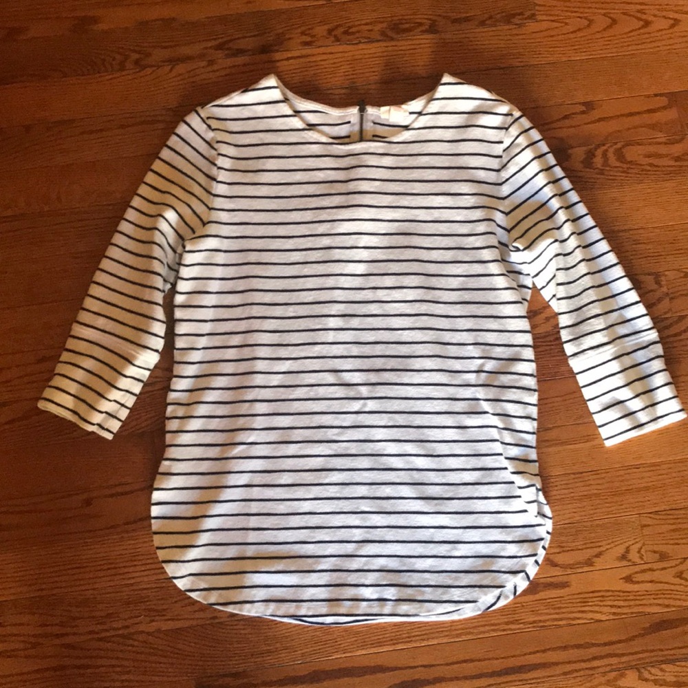 Awesome 3/4 sleeve target striped shirt