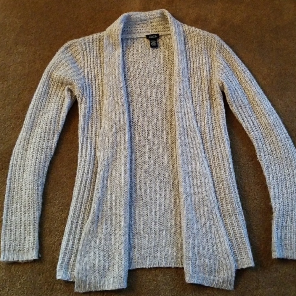 Rue 21 light grey sweater. Size small