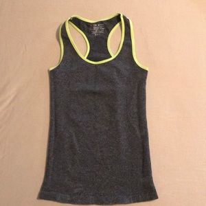 Workout tank