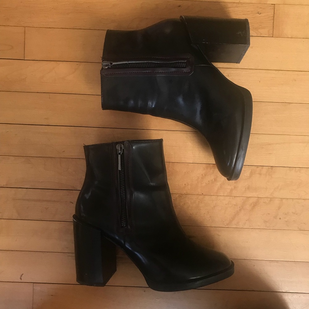 Zara Black Zip Heel Chelsea Boot