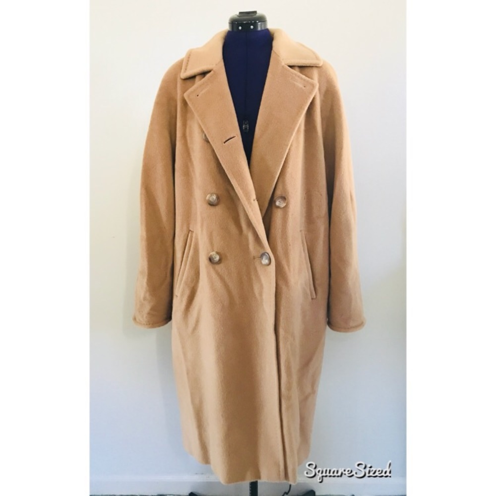 Authentic MaxMara Icon coat in Camel