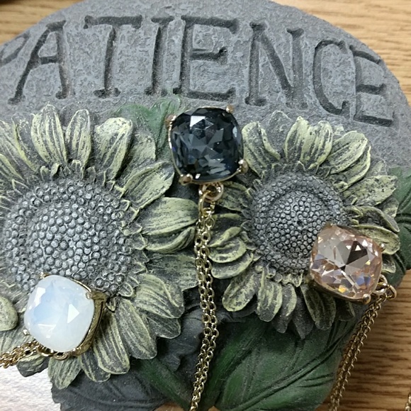 LAST 1  ⭐ Glass Stone Necklace ⭐ - Picture 2 of 3