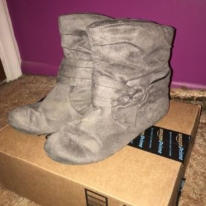 Ankle boots