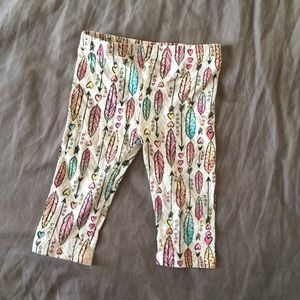 Little Girls Capri Leggings