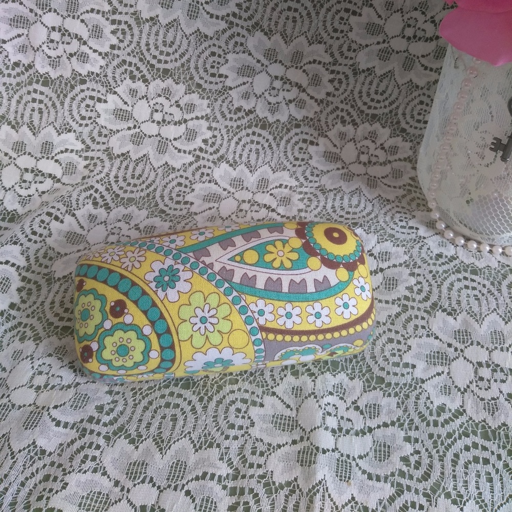 Vera Bradley Hardshell Sunglasses Case