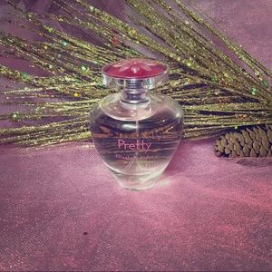 Pretty by Elizabeth Arden