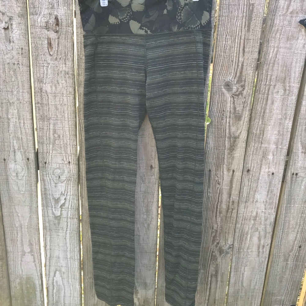 Lululemon Skinny Groove Pant II (Roll Down)