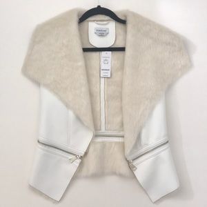 Faux fur contrast zipper vest bebe