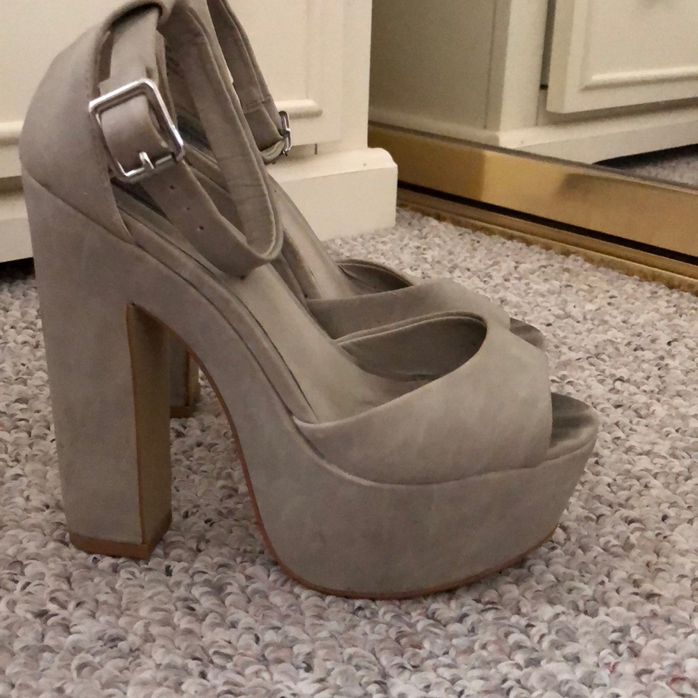 Steve Madden heels