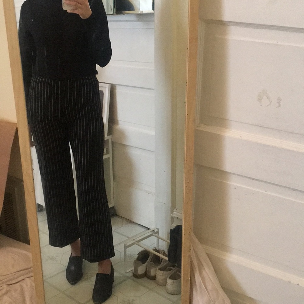 ⚪️ STRIPE PANTS ⚫️