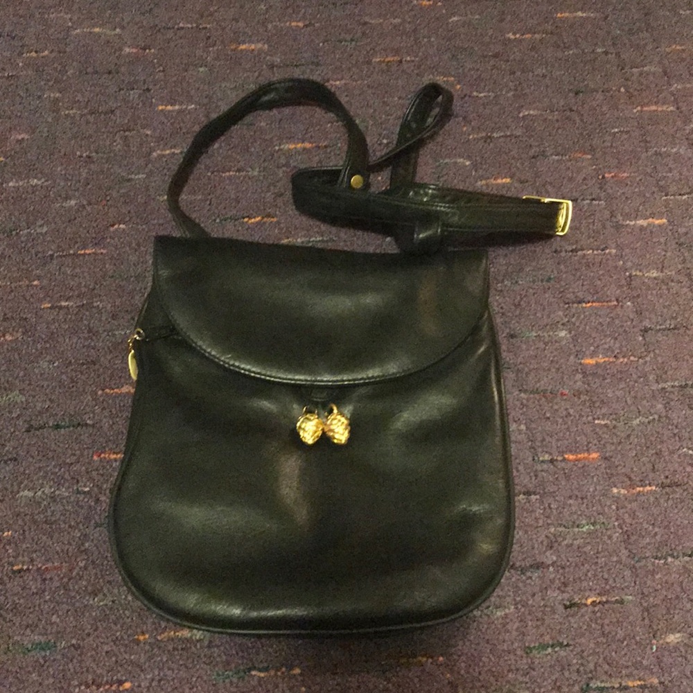 Brio! Black crossbody handbag