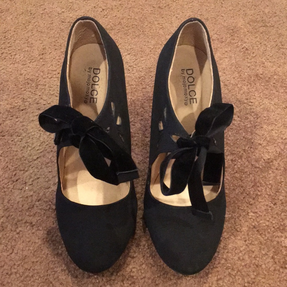 Dolce by mojo moxy black heels