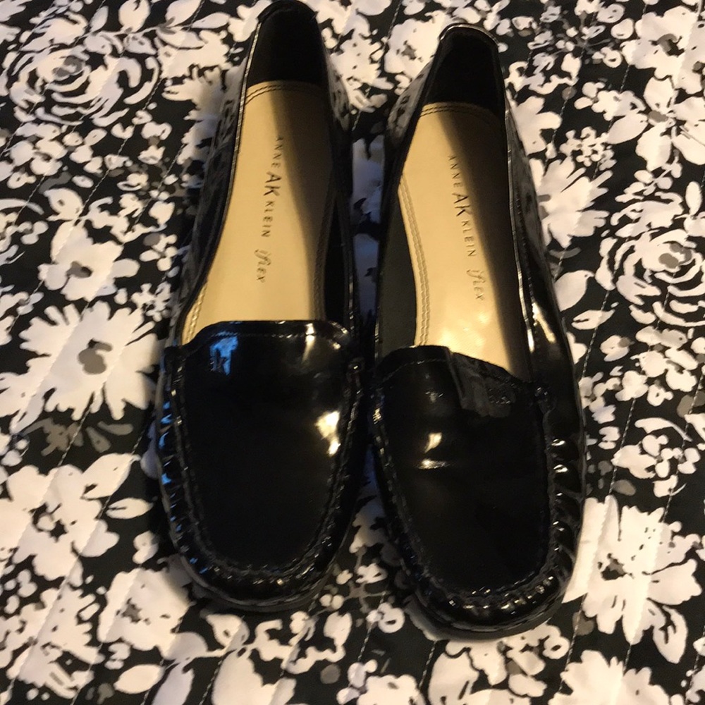 Comfortable leather loafers