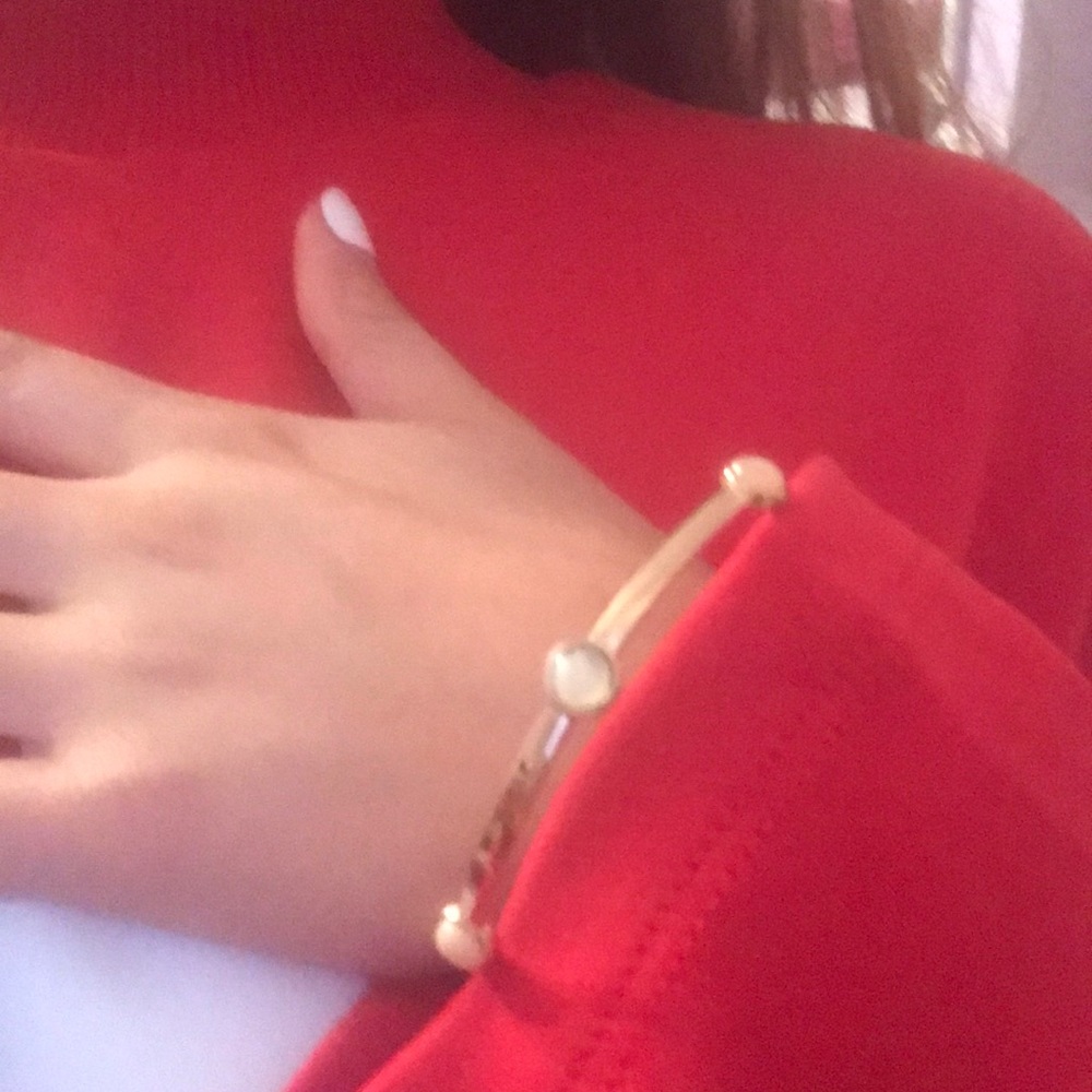 Bracelets - Picture 2 of 4